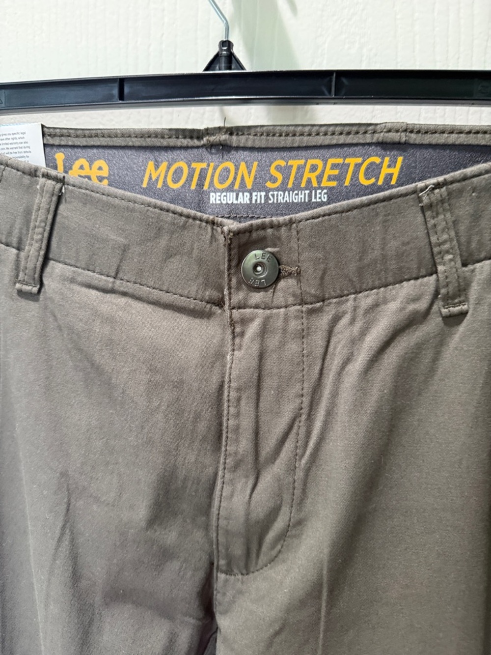 Lee Men's Motion Stretch Cargo Pant Size 32 x 30 Brown Gray Performance NWT - Picture 6 of 7